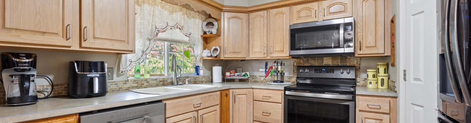 Wilson st, Kennewick, Washington 99336, 5 Bedrooms Bedrooms, 0 ,3 BathroomsBathrooms,Houses,For Sale,Wilson st,0,283712