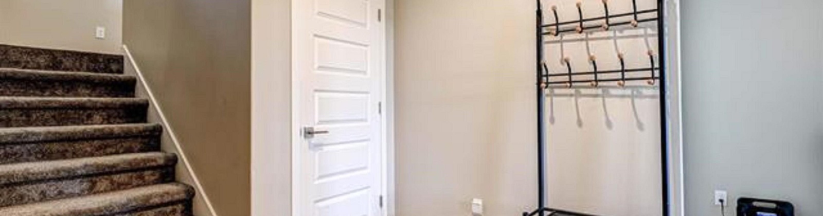 Kent St., Kennewick, Washington 99337, 5 Bedrooms Bedrooms, 0 ,3 BathroomsBathrooms,Houses,For Sale,Kent St.,0,282825
