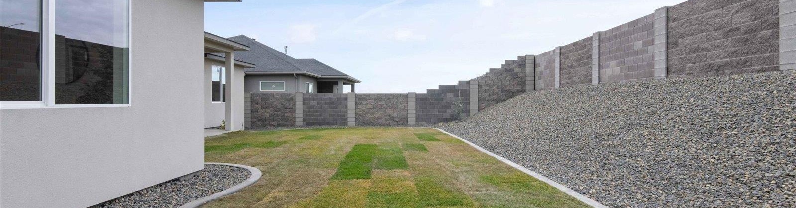 Lazio Way, Richland, Washington 99352, 4 Bedrooms Bedrooms, ,3 BathroomsBathrooms,Site Built-owned Lot,For Sale,Lazio Way,283730