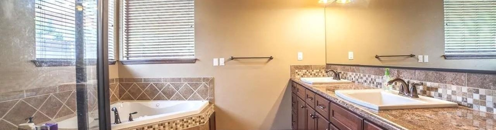 Bear Drive, Richland, Washington 99352, 5 Bedrooms Bedrooms, ,3 BathroomsBathrooms,Site Built-owned Lot,For Sale,Bear Drive,282858