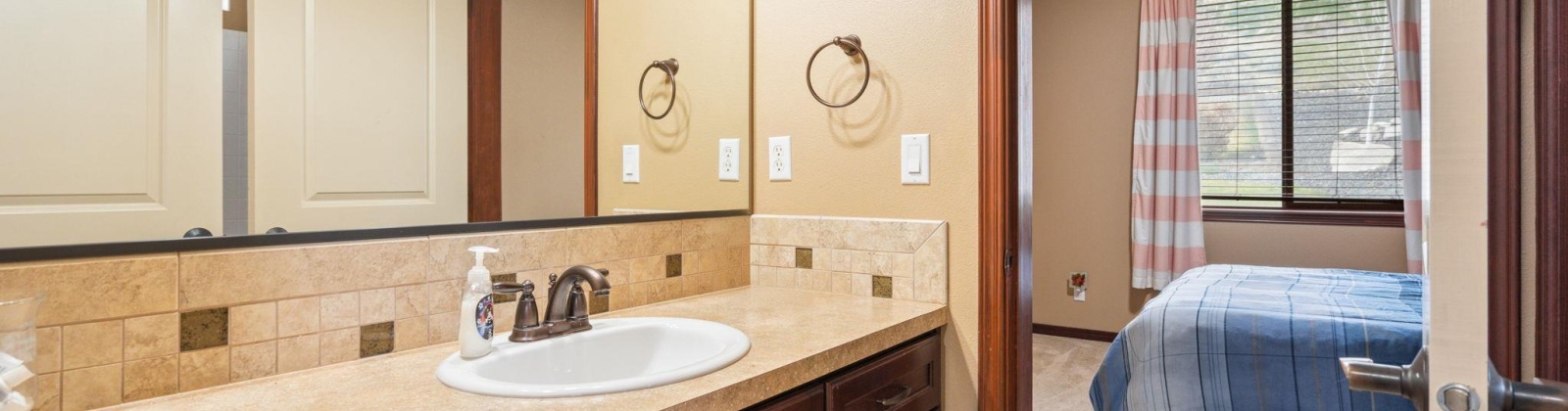 Bear Drive, Richland, Washington 99352, 5 Bedrooms Bedrooms, ,3 BathroomsBathrooms,Site Built-owned Lot,For Sale,Bear Drive,282858