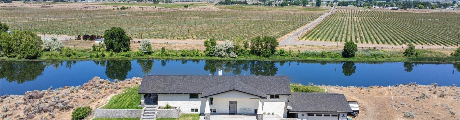 Byron, Prosser, Washington 99350, 3 Bedrooms Bedrooms, 0 ,3 BathroomsBathrooms,Houses,For Sale,Byron,0,282861