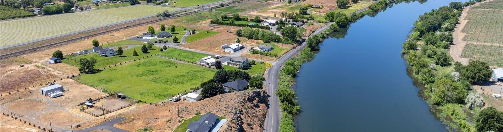Byron, Prosser, Washington 99350, 3 Bedrooms Bedrooms, 0 ,3 BathroomsBathrooms,Houses,For Sale,Byron,0,282861