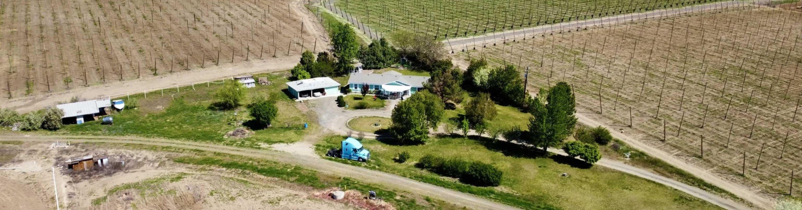 GRANDVIEW PAVEMENT RD., Mabton, Washington 98935, 3 Bedrooms Bedrooms, ,2 BathroomsBathrooms,Manufactured-owned Lot,For Sale,GRANDVIEW PAVEMENT RD.,283742