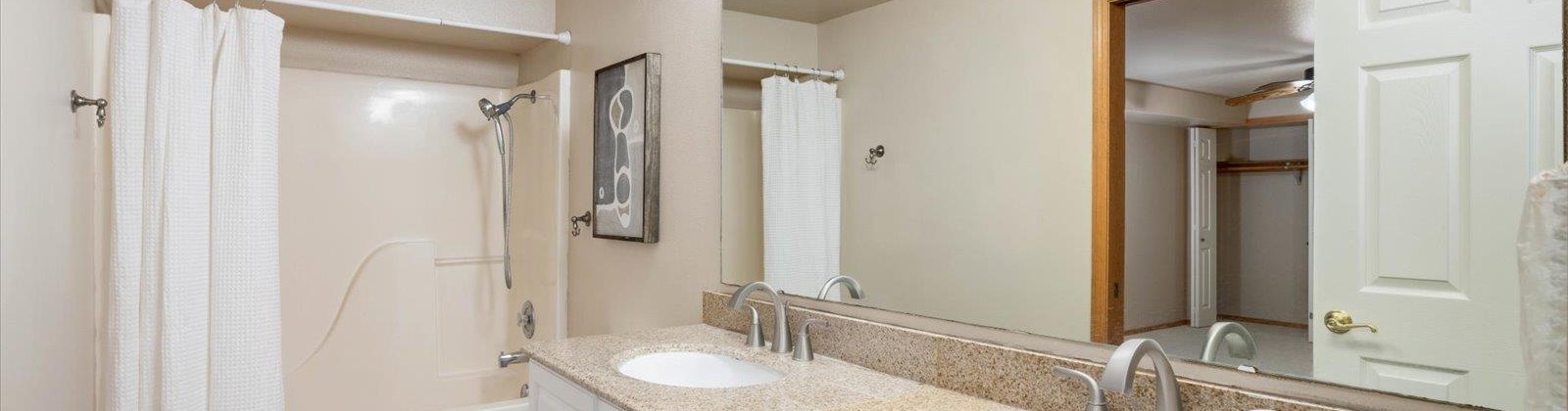 Mountain View Drive, Prosser, Washington 99350, 5 Bedrooms Bedrooms, ,3 BathroomsBathrooms,Site Built-owned Lot,For Sale,Mountain View Drive,282866