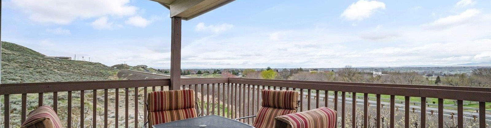 Mountain View Drive, Prosser, Washington 99350, 5 Bedrooms Bedrooms, ,3 BathroomsBathrooms,Site Built-owned Lot,For Sale,Mountain View Drive,282866