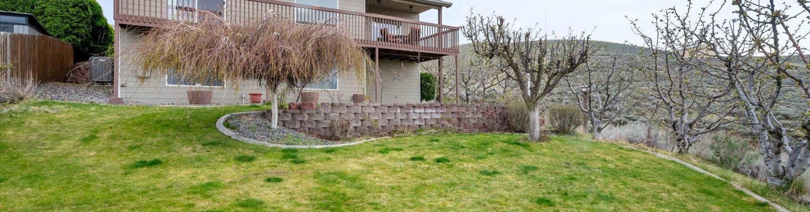 Mountain View Drive, Prosser, Washington 99350, 5 Bedrooms Bedrooms, ,3 BathroomsBathrooms,Site Built-owned Lot,For Sale,Mountain View Drive,282866