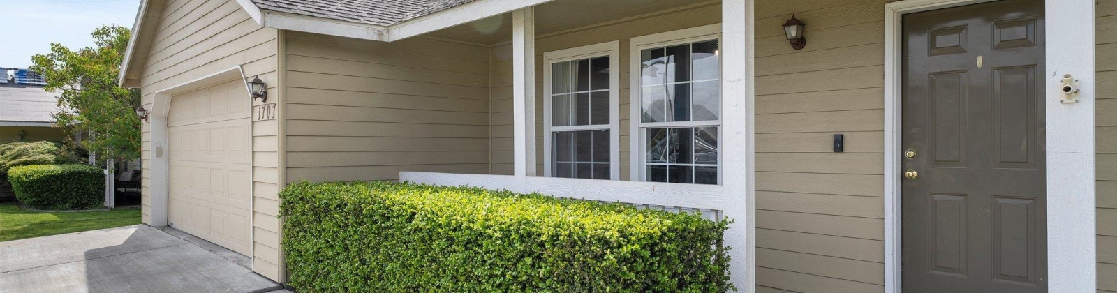 25th Place, Kennewick, Washington 99337, 3 Bedrooms Bedrooms, ,2 BathroomsBathrooms,For Sale,25th Place,284305