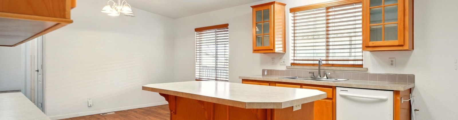 Columbia Center Blvd #28, Kennewick, Washington 99336, 3 Bedrooms Bedrooms, 0 ,2 BathroomsBathrooms,Manufactured Homes,For Sale,Columbia Center Blvd #28,0,284307