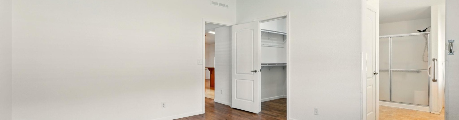 Columbia Center Blvd #28, Kennewick, Washington 99336, 3 Bedrooms Bedrooms, 0 ,2 BathroomsBathrooms,Manufactured Homes,For Sale,Columbia Center Blvd #28,0,284307