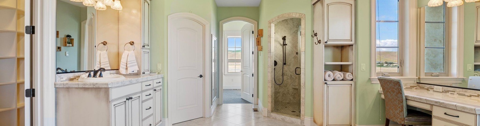 Sundown Pr Se, Kennewick, Washington 99338-8876, 8 Bedrooms Bedrooms, ,5 BathroomsBathrooms,For Sale,Sundown Pr Se,284323