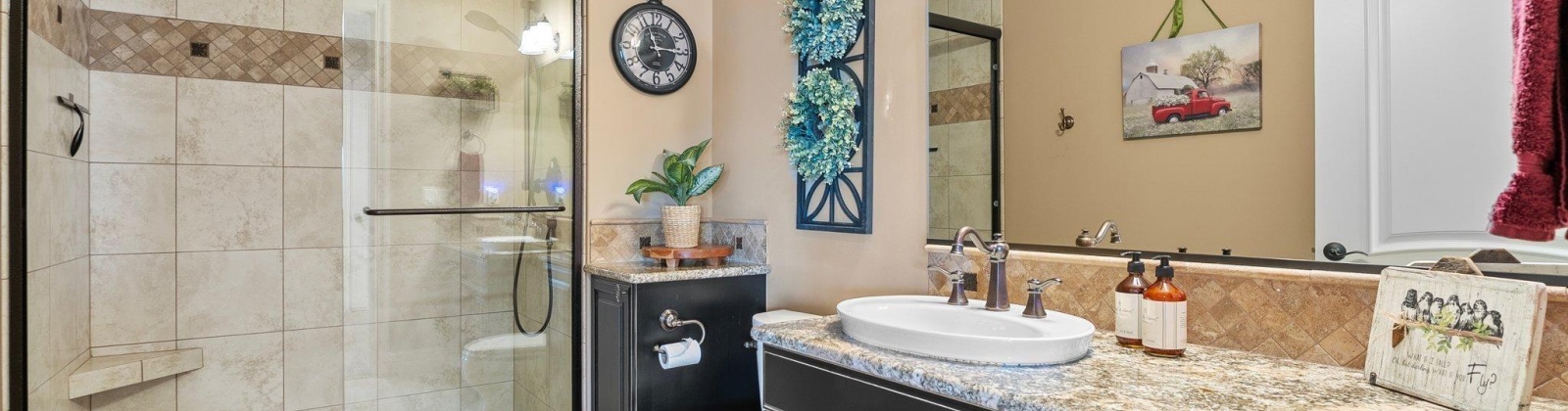 Sundown Pr Se, Kennewick, Washington 99338-8876, 8 Bedrooms Bedrooms, ,5 BathroomsBathrooms,For Sale,Sundown Pr Se,284323