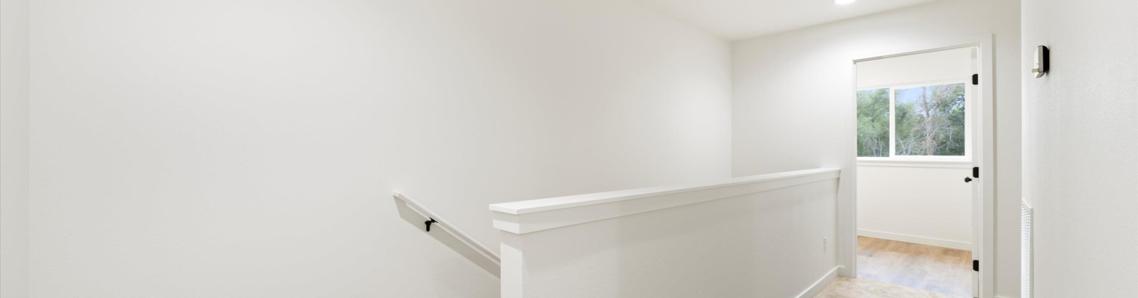 6th Place, Kennewick, Washington 99336, 3 Bedrooms Bedrooms, 0 ,3 BathroomsBathrooms,Condos/townhomes,For Sale,6th Place,0,284333