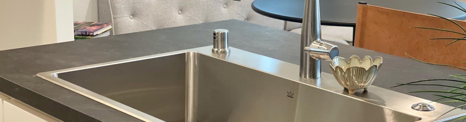 6th Place, Kennewick, Washington 99336, 3 Bedrooms Bedrooms, 0 ,3 BathroomsBathrooms,Condos/townhomes,For Sale,6th Place,0,284331