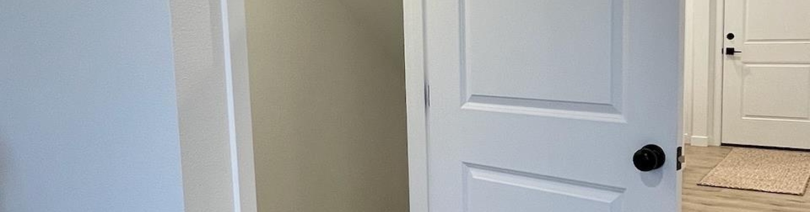 6th Place, Kennewick, Washington 99336, 3 Bedrooms Bedrooms, 0 ,3 BathroomsBathrooms,Condos/townhomes,For Sale,6th Place,0,284331