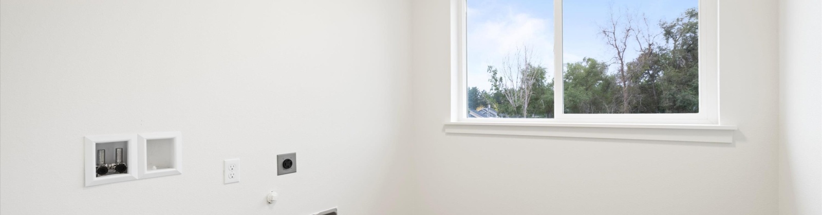 6th Place, Kennewick, Washington 99336, 3 Bedrooms Bedrooms, 0 ,3 BathroomsBathrooms,Condos/townhomes,For Sale,6th Place,0,284335