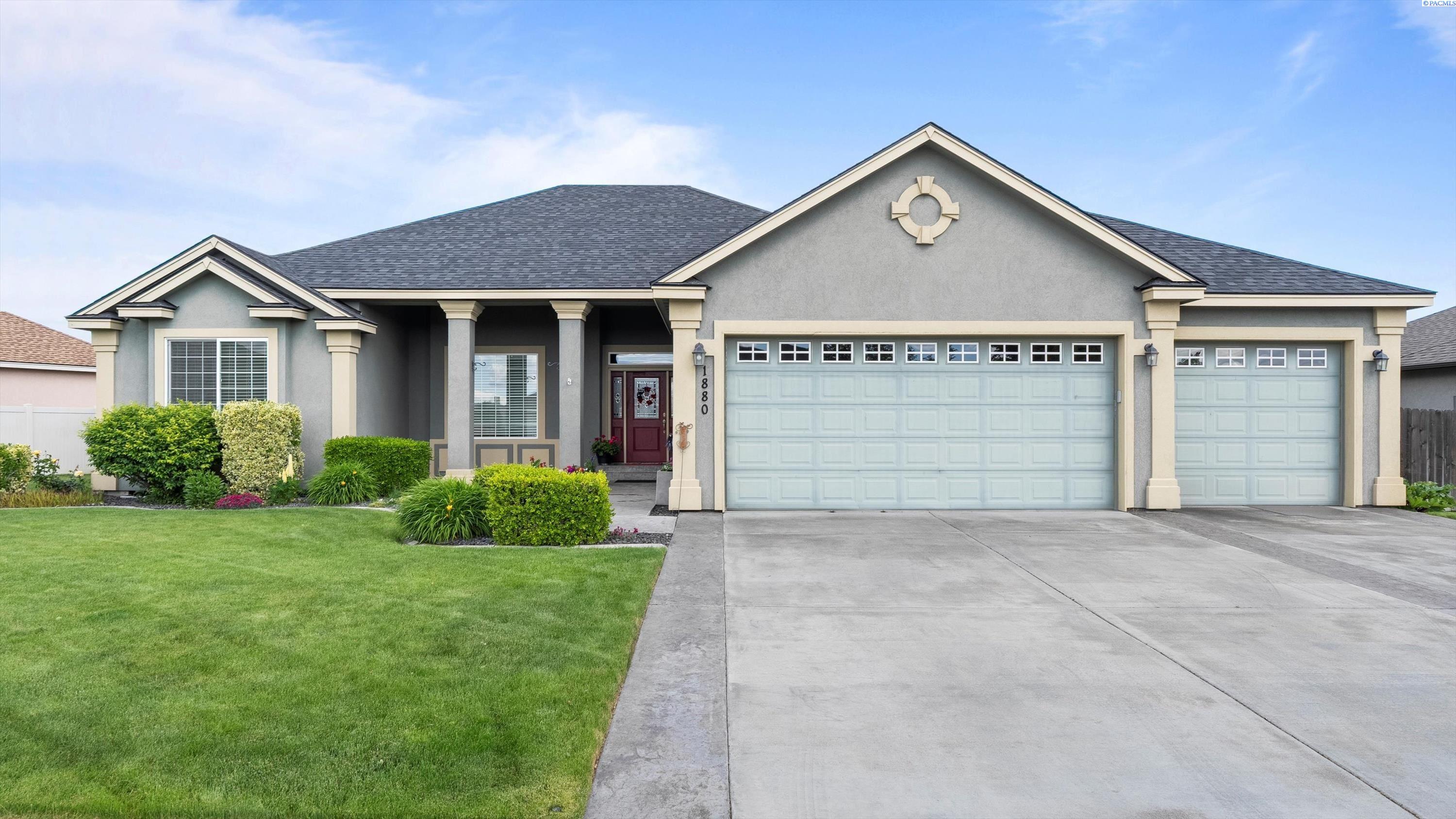 Sunshine Ave., West Richland, Washington 99354, 3 Bedrooms Bedrooms, 0 ,2 BathroomsBathrooms,Houses,For Sale,Sunshine Ave.,0,284370