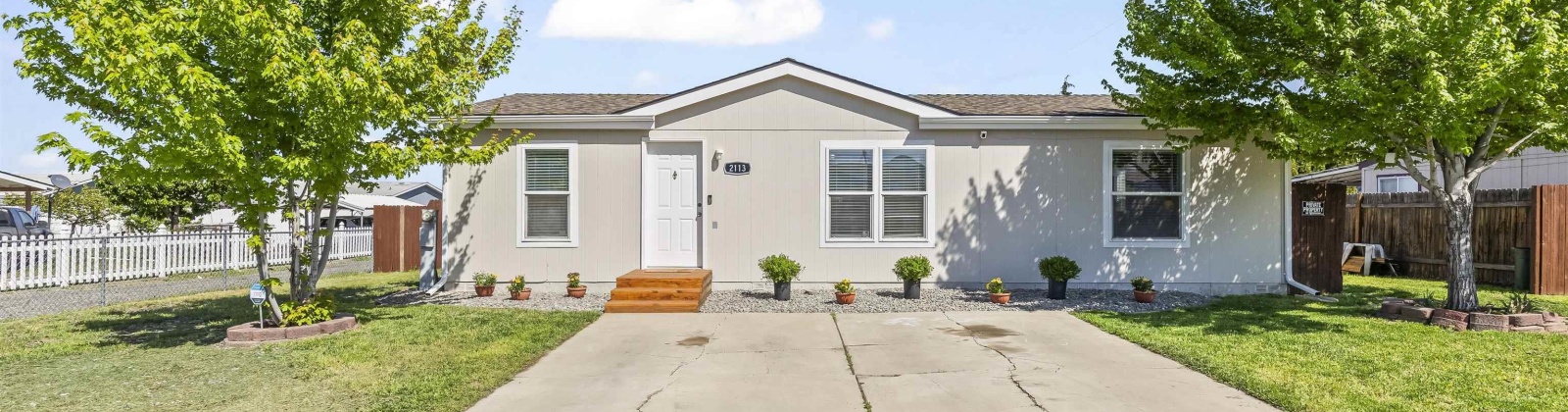 61st Avenue, Yakima, Washington 98903, 3 Bedrooms Bedrooms, ,2 BathroomsBathrooms,Manufactured-owned Lot,For Sale,61st Avenue,283858