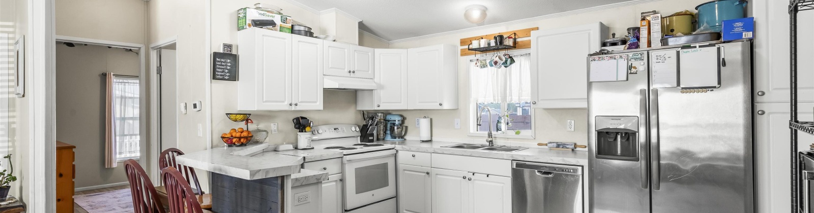 61st Avenue, Yakima, Washington 98903, 3 Bedrooms Bedrooms, ,2 BathroomsBathrooms,Manufactured-owned Lot,For Sale,61st Avenue,283858