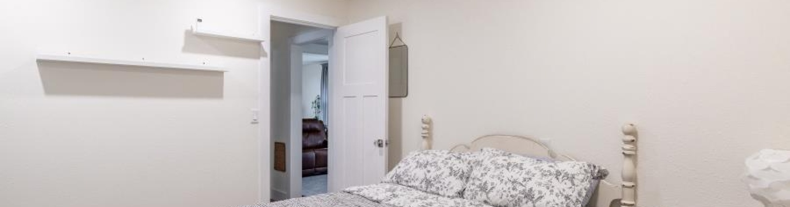 California, Garfield, Washington 99130, 3 Bedrooms Bedrooms, ,2 BathroomsBathrooms,For Sale,California,284393