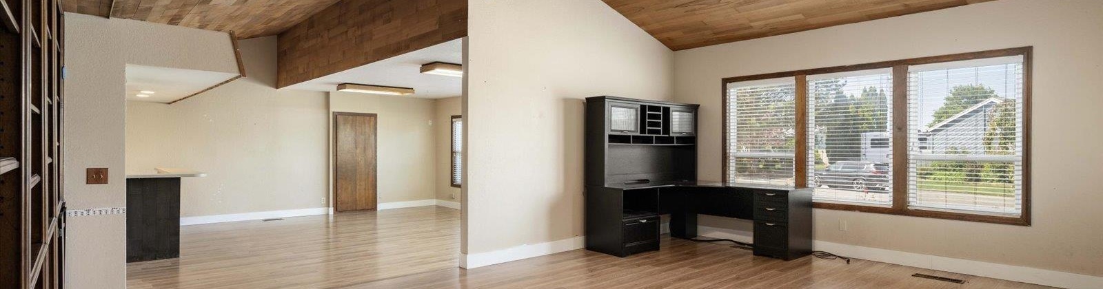 25th Avenue, Kennewick, Washington 99338, 4 Bedrooms Bedrooms, ,3 BathroomsBathrooms,For Sale,25th Avenue,283863