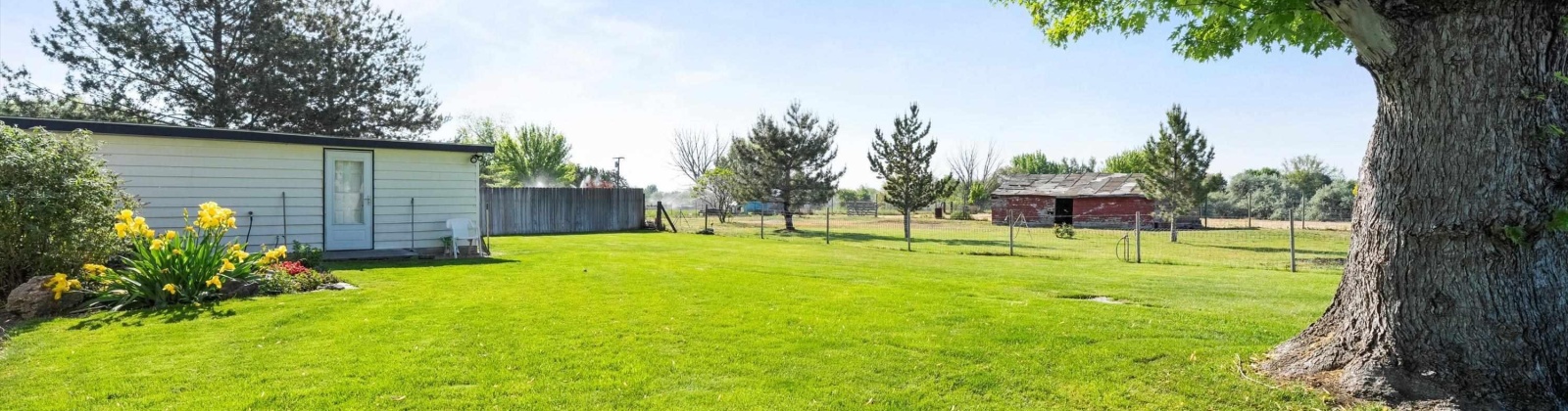 7th Ave, Kennewick, Washington 99337, 4 Bedrooms Bedrooms, ,2 BathroomsBathrooms,Site Built-owned Lot,For Sale,7th Ave,283875