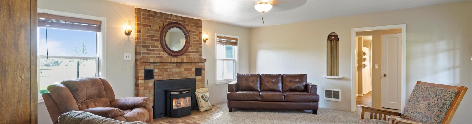 7th Ave, Kennewick, Washington 99337, 4 Bedrooms Bedrooms, ,2 BathroomsBathrooms,Site Built-owned Lot,For Sale,7th Ave,283875
