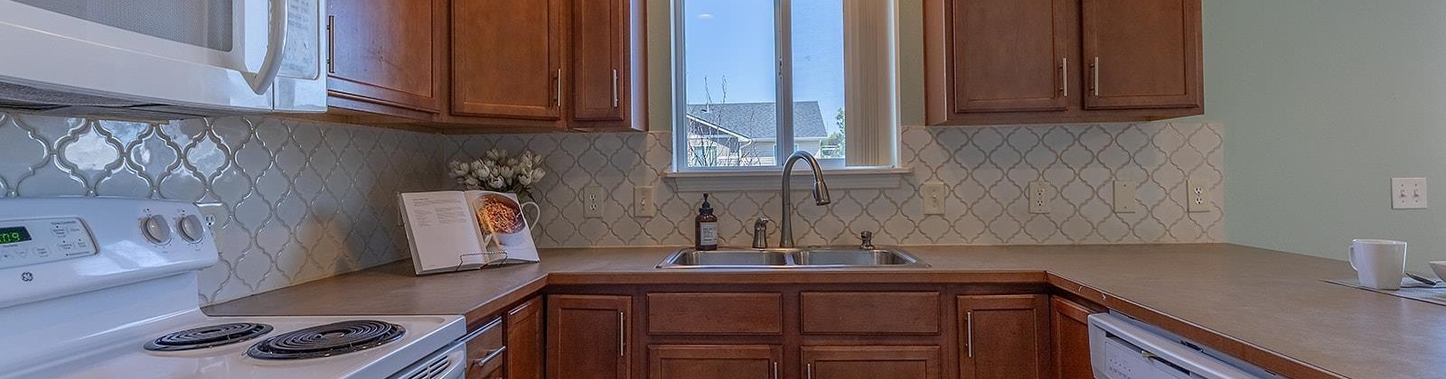 Lost Trail Dr., Pullman, Washington 99163, 3 Bedrooms Bedrooms, ,3 BathroomsBathrooms,Site Built-owned Lot,For Sale,Lost Trail Dr.,283879