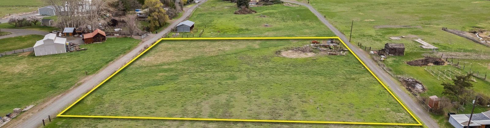 Old Naches Highway, Yakima, Washington 98908, ,Residential,For Sale,Old Naches Highway,282977
