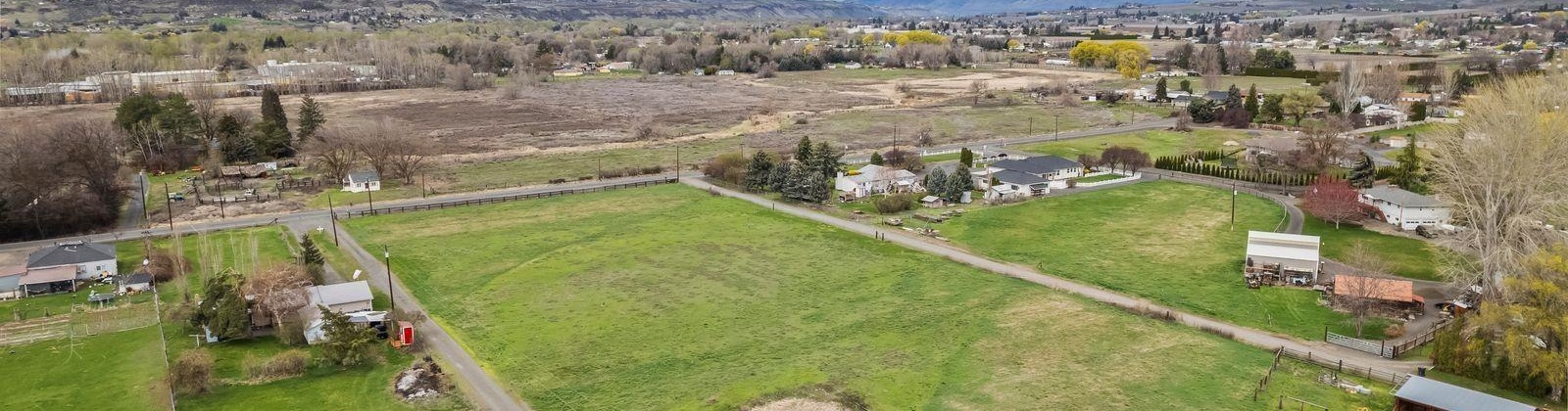 Old Naches Highway, Yakima, Washington 98908, ,Residential,For Sale,Old Naches Highway,282977