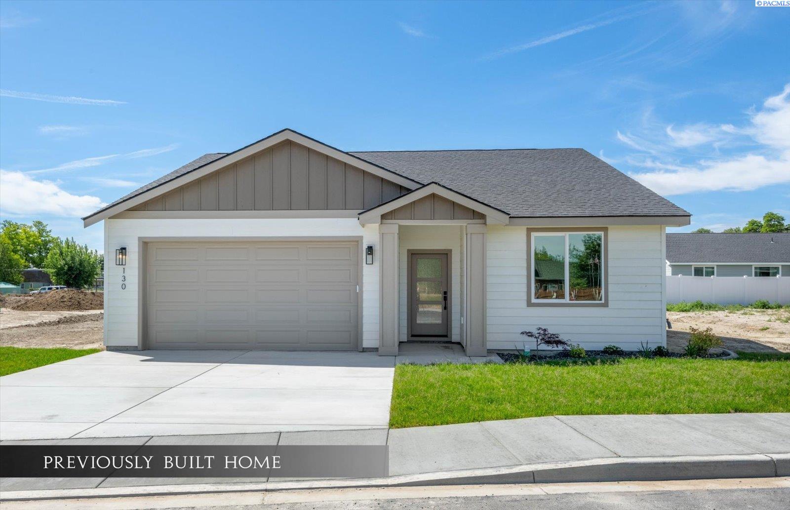 26th Avenue, Kennewick, Washington 99337, 3 Bedrooms Bedrooms, 0 ,2 BathroomsBathrooms,Houses,For Sale,26th Avenue,0,283896
