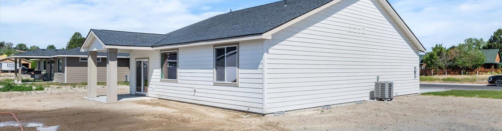 26th Avenue, Kennewick, Washington 99337, 3 Bedrooms Bedrooms, ,2 BathroomsBathrooms,For Sale,26th Avenue,283896