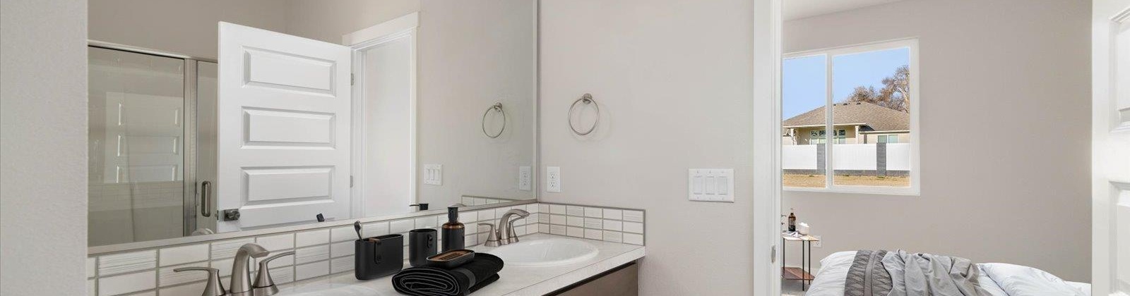 26th Avenue, Kennewick, Washington 99337, 3 Bedrooms Bedrooms, ,2 BathroomsBathrooms,For Sale,26th Avenue,283896
