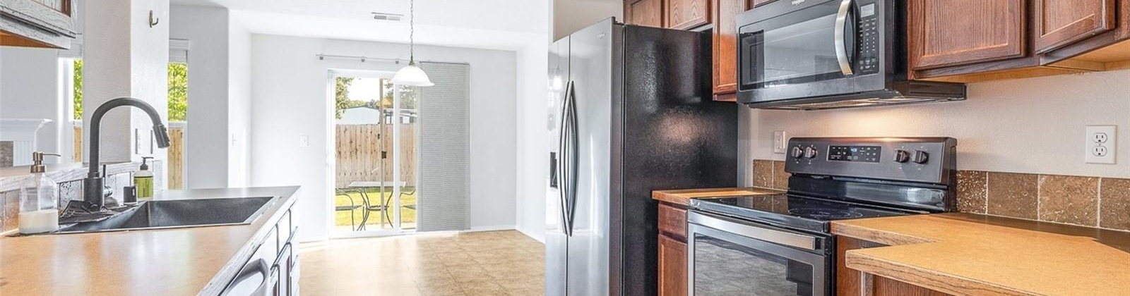 4th Place, Kennewick, Washington 99336, 3 Bedrooms Bedrooms, ,2 BathroomsBathrooms,Site Built-owned Lot,For Sale,4th Place,283899