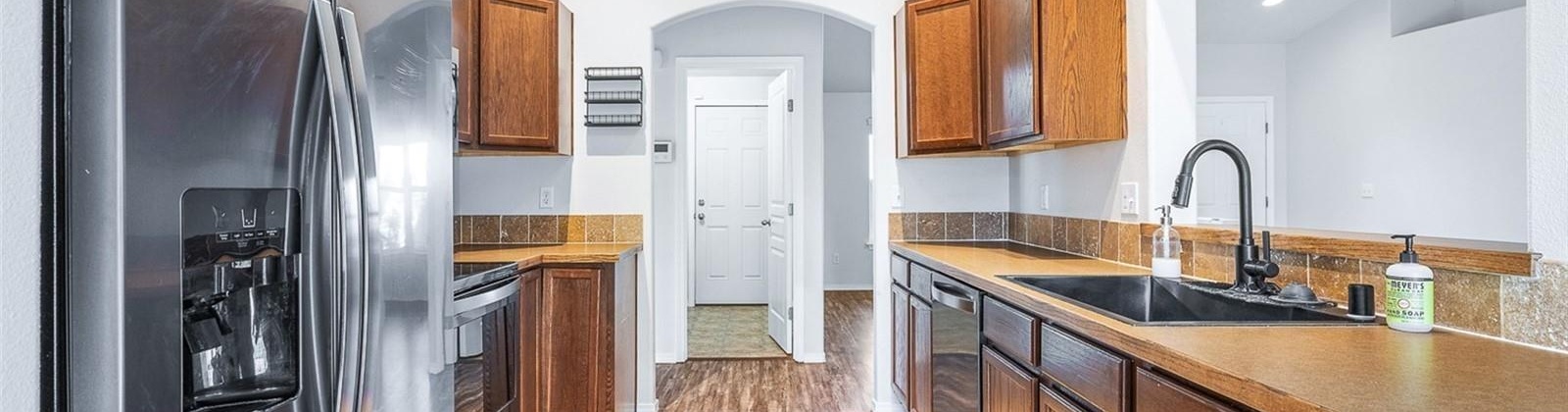 4th Place, Kennewick, Washington 99336, 3 Bedrooms Bedrooms, ,2 BathroomsBathrooms,Site Built-owned Lot,For Sale,4th Place,283899