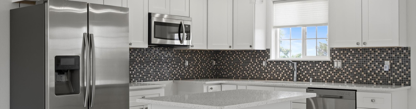 Canal Dr, Kennewick, Washington 99336, 4 Bedrooms Bedrooms, 0 ,3 BathroomsBathrooms,Houses,For Sale,Canal Dr,0,284423