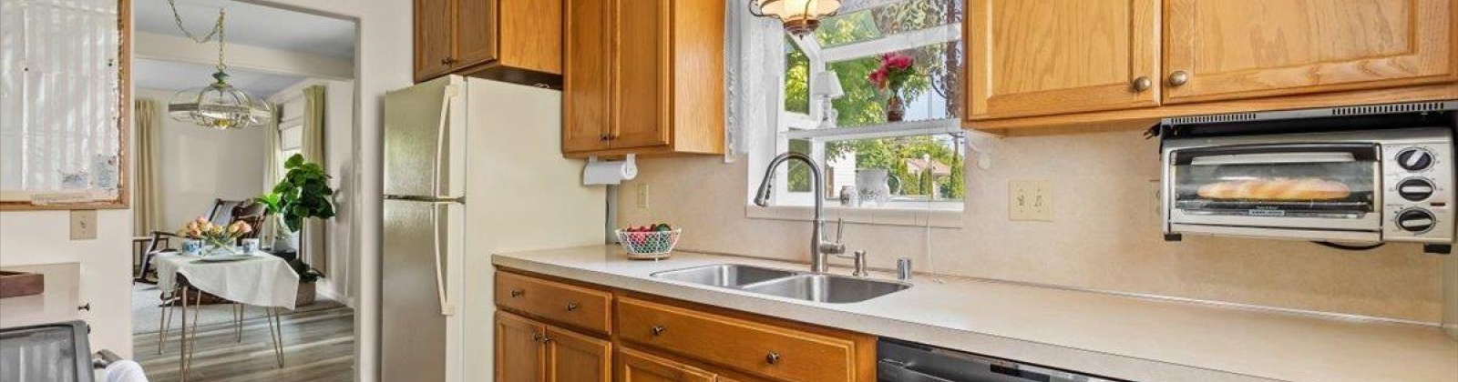 Bernard Ave, Richland, Washington 99352, 4 Bedrooms Bedrooms, ,2 BathroomsBathrooms,For Sale,Bernard Ave,284431