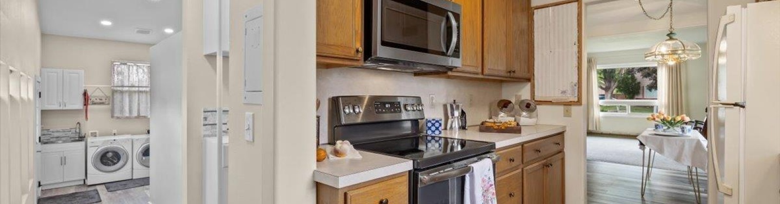 Bernard Ave, Richland, Washington 99352, 4 Bedrooms Bedrooms, ,2 BathroomsBathrooms,For Sale,Bernard Ave,284431