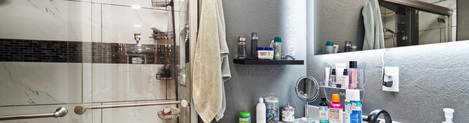 Log Lane, Richland, Washington 99354, 3 Bedrooms Bedrooms, ,1 BathroomBathrooms,For Sale,Log Lane,283912