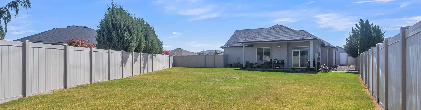 Garnet Ct., West Richland, Washington 99353, 3 Bedrooms Bedrooms, ,2 BathroomsBathrooms,Site Built-owned Lot,For Sale,Garnet Ct.,283927