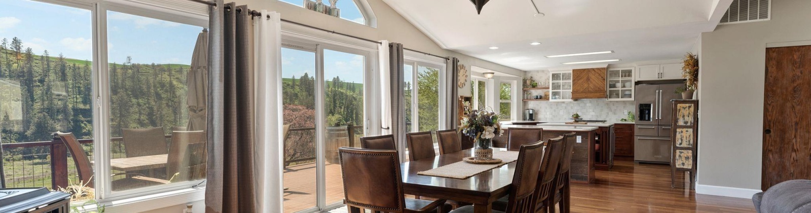 Palouse River Road, Colfax, Washington 99111, 5 Bedrooms Bedrooms, 0 ,4 BathroomsBathrooms,Houses,For Sale,Palouse River Road,0,283940