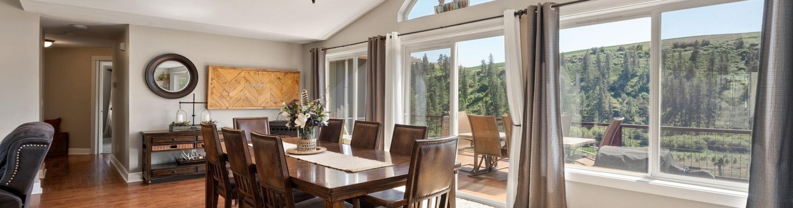 Palouse River Road, Colfax, Washington 99111, 5 Bedrooms Bedrooms, 0 ,4 BathroomsBathrooms,Houses,For Sale,Palouse River Road,0,283940