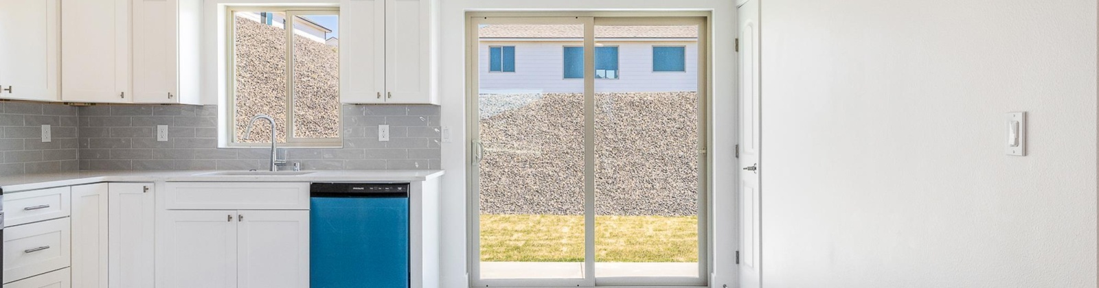 Penn St, Kennewick, Washington 99338, 3 Bedrooms Bedrooms, ,2 BathroomsBathrooms,Site Built-owned Lot,For Sale,Penn St,283948