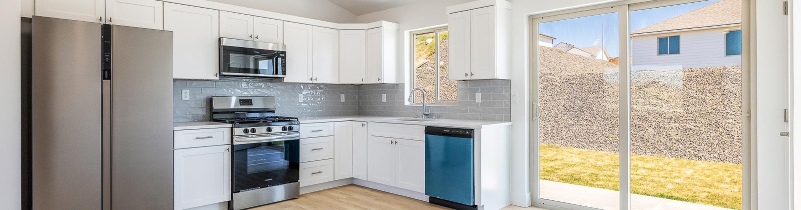 Penn St, Kennewick, Washington 99338, 3 Bedrooms Bedrooms, ,2 BathroomsBathrooms,Site Built-owned Lot,For Sale,Penn St,283948