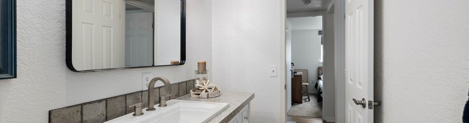 Wright Avenue, Richland, Washington 99352, 3 Bedrooms Bedrooms, ,2 BathroomsBathrooms,For Sale,Wright Avenue,284468