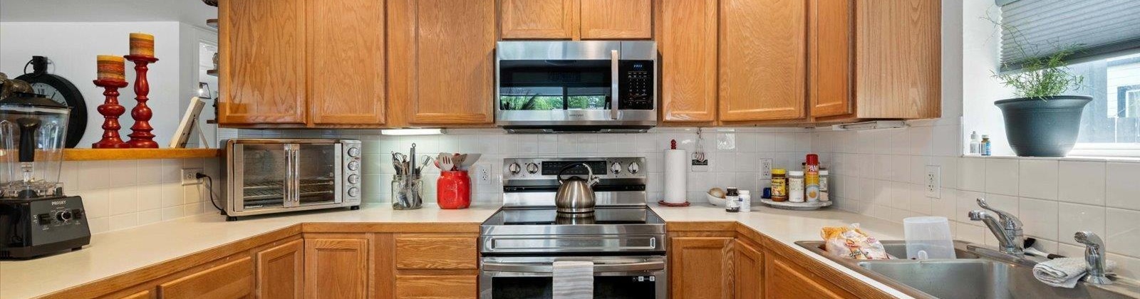 Wright Avenue, Richland, Washington 99352, 3 Bedrooms Bedrooms, ,2 BathroomsBathrooms,For Sale,Wright Avenue,284468