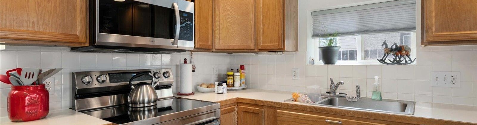 Wright Avenue, Richland, Washington 99352, 3 Bedrooms Bedrooms, ,2 BathroomsBathrooms,For Sale,Wright Avenue,284468