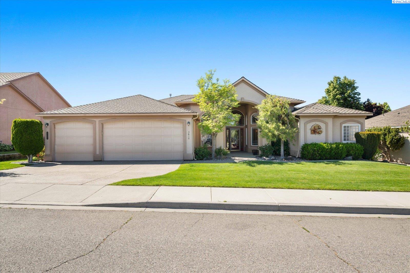 Johnson Street, Kennewick, Washington 99337, 3 Bedrooms Bedrooms, 0 ,3 BathroomsBathrooms,Houses,For Sale,Johnson Street,0,283952