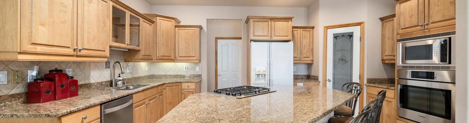 Johnson Street, Kennewick, Washington 99337, 3 Bedrooms Bedrooms, ,3 BathroomsBathrooms,For Sale,Johnson Street,283952