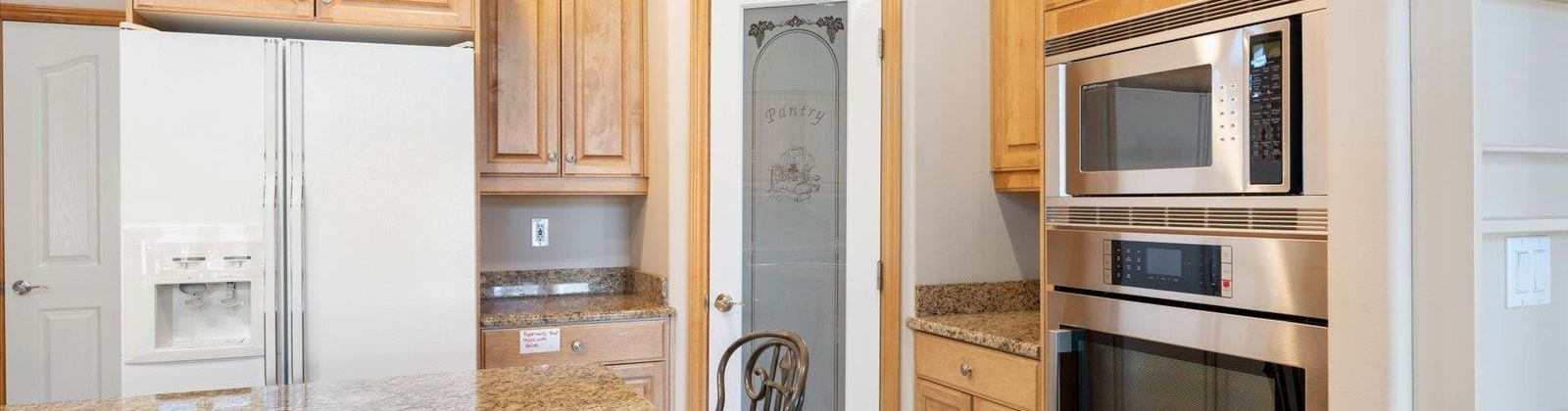 Johnson Street, Kennewick, Washington 99337, 3 Bedrooms Bedrooms, ,3 BathroomsBathrooms,For Sale,Johnson Street,283952